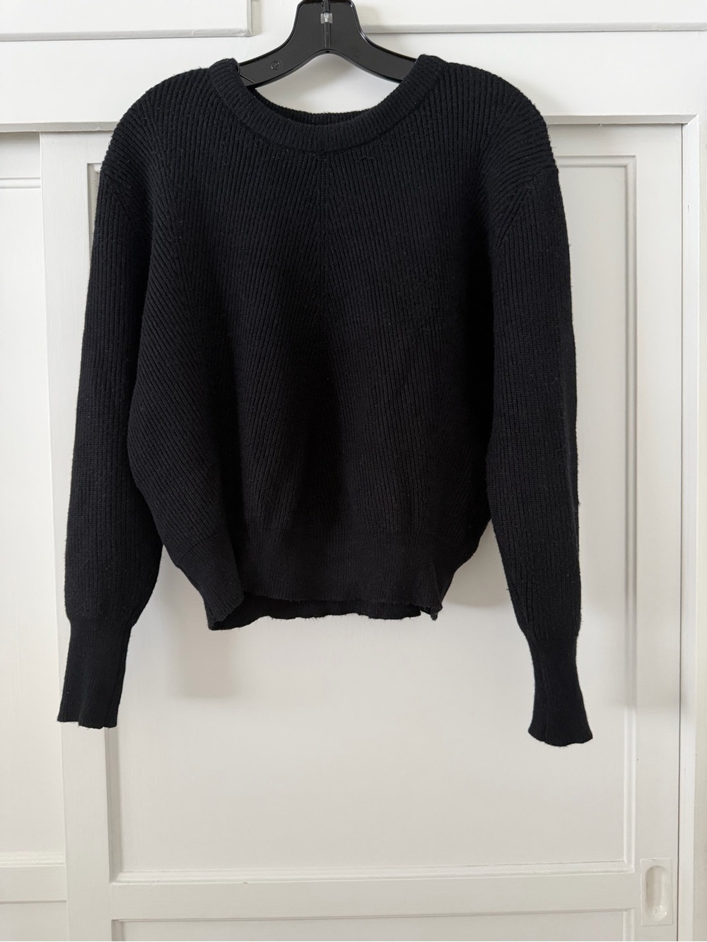 Elodie Classic Black Women's Crewneck Sweater-Small